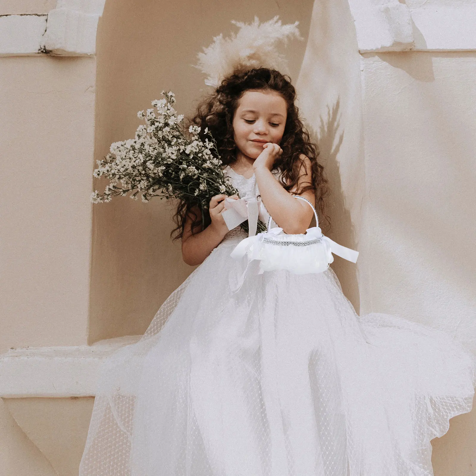 1Pcs White Wedding Lace Flower Basket Sturdy Handheld Ceremony Basket for Flower Girl Petal Sprinkler Elegant Party Decor
1Pcs White Wedding Lace Flower Basket Sturdy Handheld Ceremony Basket for Flower Girl Petal Sprinkler Elegant Party Decor