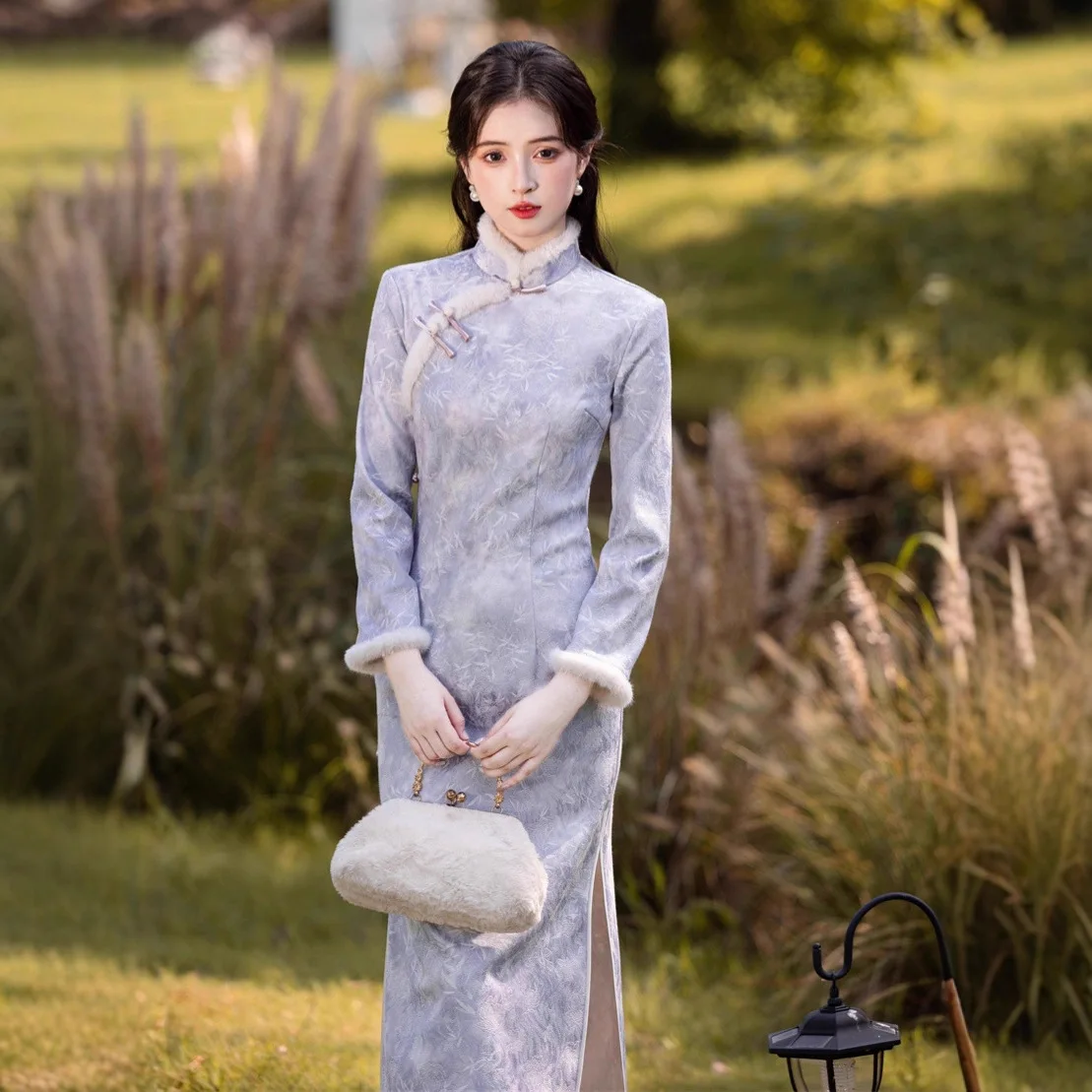 Yourqipao Winter Satin Light Purple Qipao Fleece Lined Thickened Cheongsam Chinese Style Evening Dress for Women Party
Yourqipao Winter Satin Light Purple Qipao Fleece Lined Thickened Cheongsam Chinese Style Evening Dress for Women Party