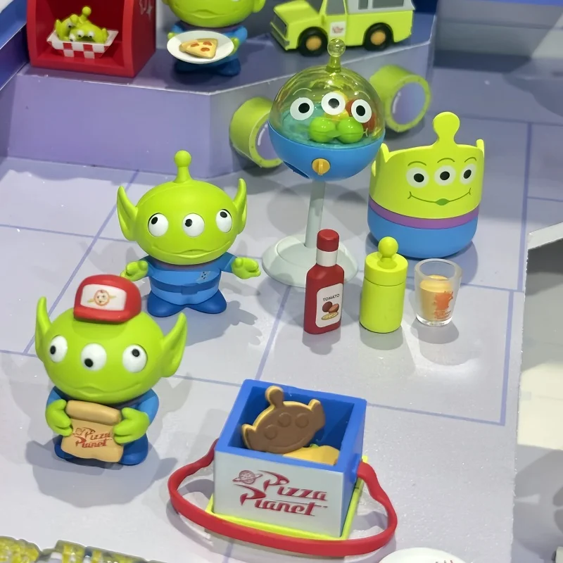 52toys Toy Story Series Three Eyes Pizza Planet Blind Box Handmade Trendy Toy Pendant Gift Children'S Festival Hot Selling Toys
52toys Toy Story Series Three Eyes Pizza Planet Blind Box Handmade Trendy Toy Pendant Gift Children'S Festival Hot Selling Toys