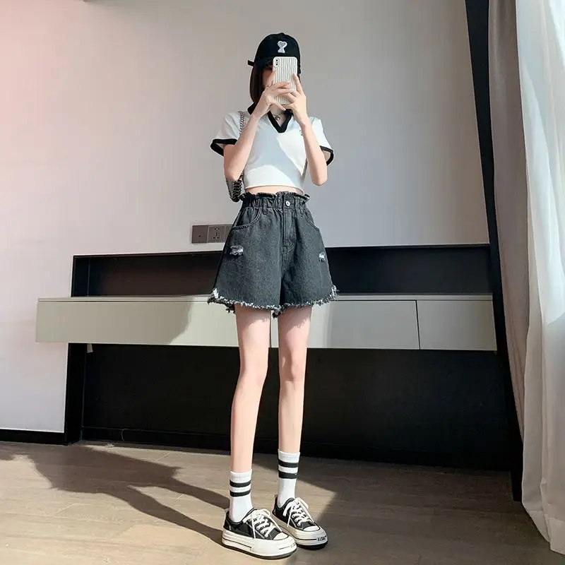 Women Jeans Shorts Summer Fashion Female Casual Denim High Waist Summer Fashion Ripped Street Casual Streetwear Hot Pants Q341
Women Jeans Shorts Summer Fashion Female Casual Denim High Waist Summer Fashion Ripped Street Casual Streetwear Hot Pants Q341