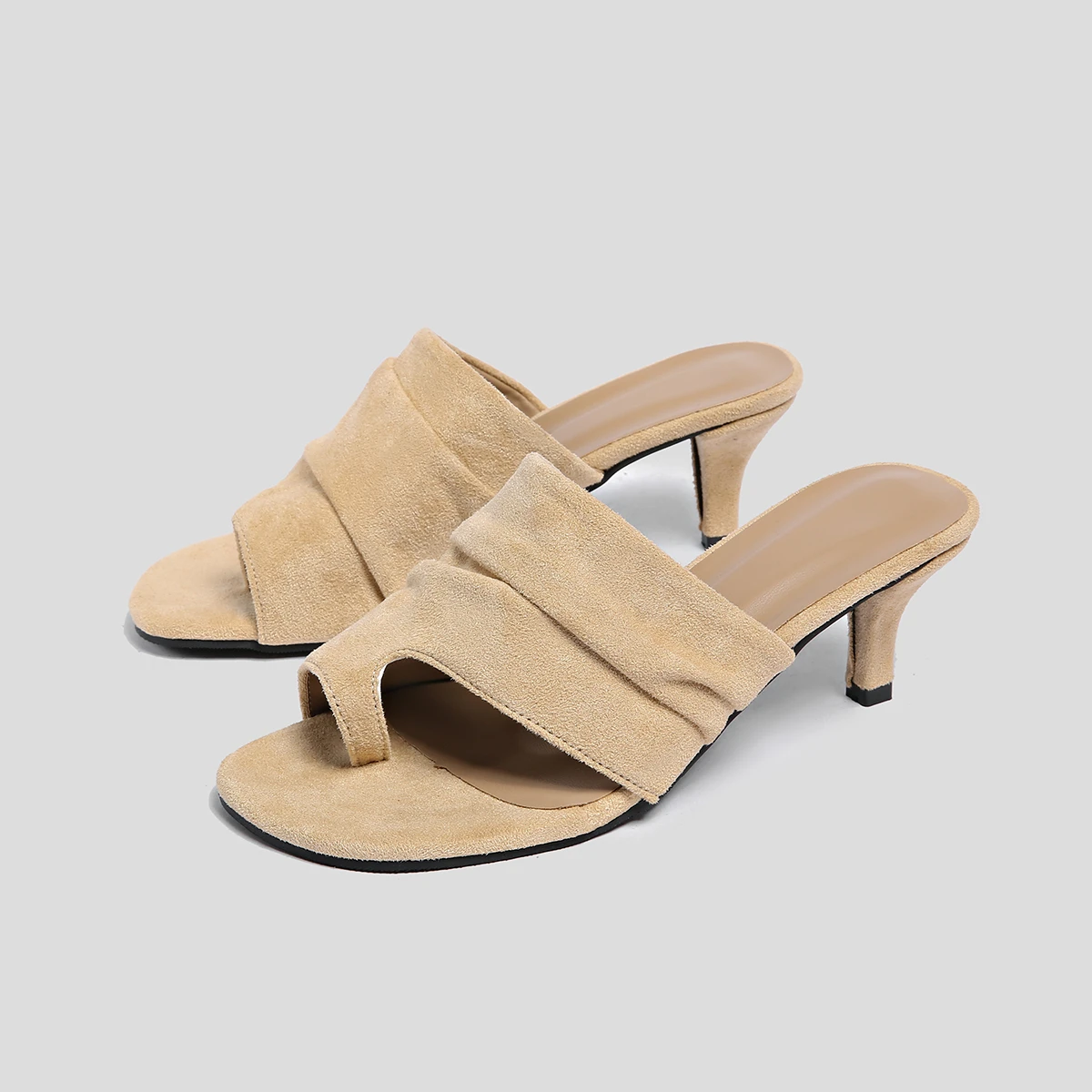 New Women Sandals Casual Fashion 6cm Sexy Thin High Heels Open Toe Summer Slip on Sandal Nude Red Wedding Shoes Plus Size
New Women Sandals Casual Fashion 6cm Sexy Thin High Heels Open Toe Summer Slip on Sandal Nude Red Wedding Shoes Plus Size