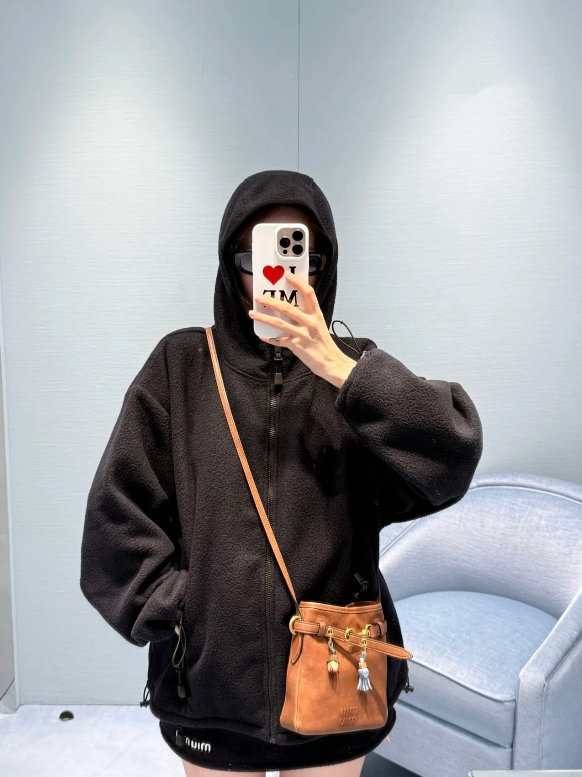 Мужская утепленная куртка Sun72bian с капюшоном, на молнии, с вышивкой, из полиэстера, с длинными рукавами, осенне-зимняя коллекция
Мужская утепленная куртка Sun72bian с капюшоном, на молнии, с вышивкой, из полиэстера, с длинными рукавами, осенне-зимняя коллекция