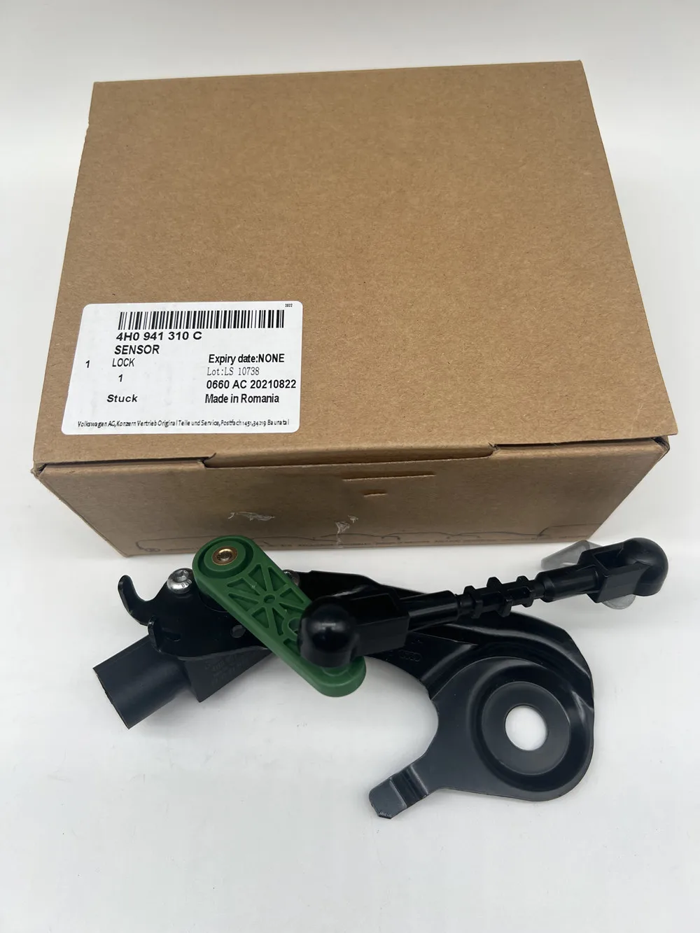 Подлинный НОВЫЙ OEM 4H0 941 310 C/4H 0941310 C задний правый датчик уровня высоты для Audi A6/A7/A8 S8 Quattro 2012-2018 гг.
Подлинный НОВЫЙ OEM 4H0 941 310 C/4H 0941310 C задний правый датчик уровня высоты для Audi A6/A7/A8 S8 Quattro 2012-2018 гг.
