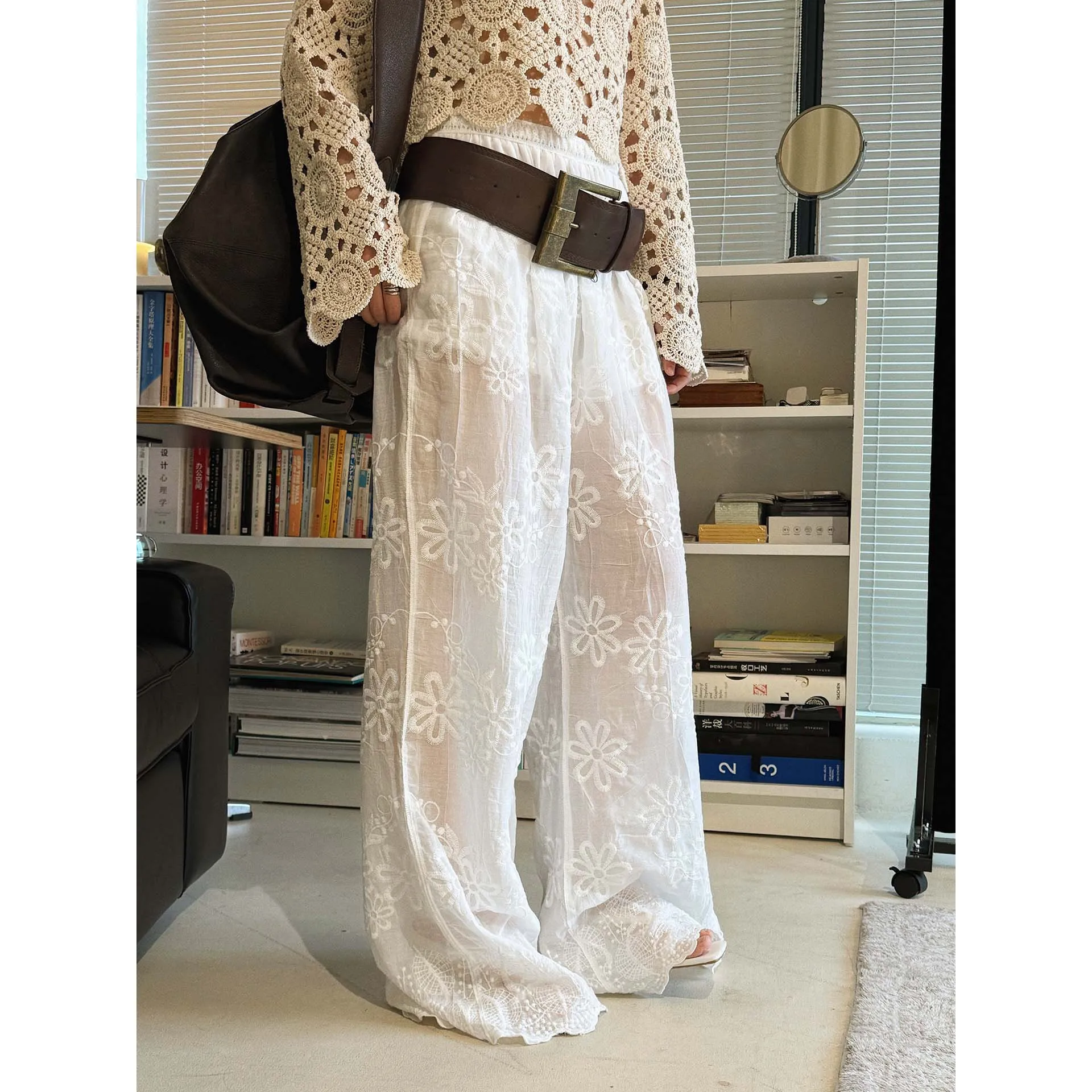 Summer Bohemian Style Elastic Waist Heavy Embroidered Floral Casual Pants for Vacation
Summer Bohemian Style Elastic Waist Heavy Embroidered Floral Casual Pants for Vacation
