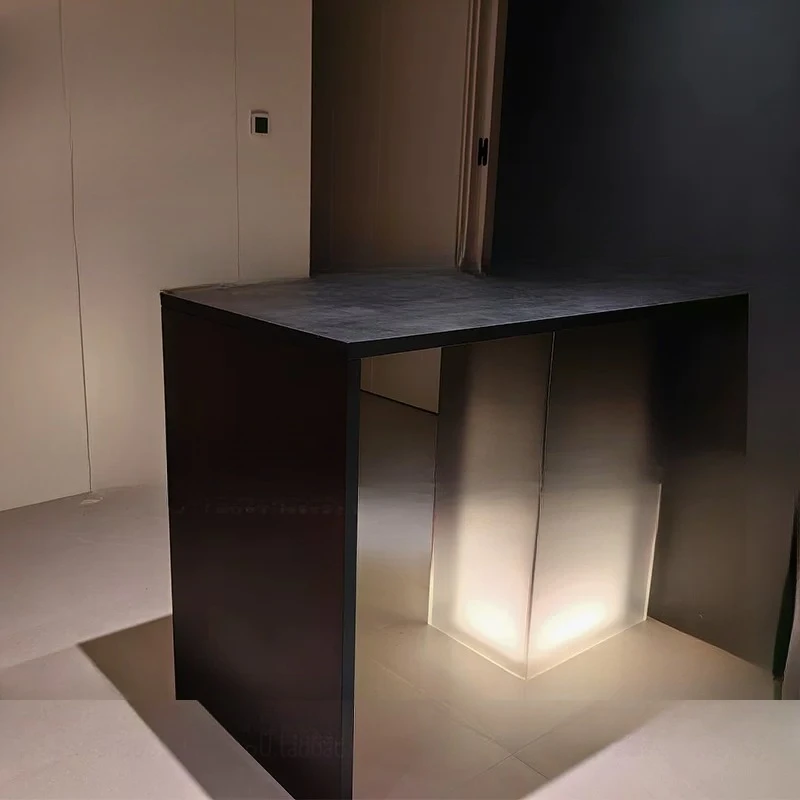 High-end black luminous acrylic island table integrated villa custom flush multi-functional bar
High-end black luminous acrylic island table integrated villa custom flush multi-functional bar