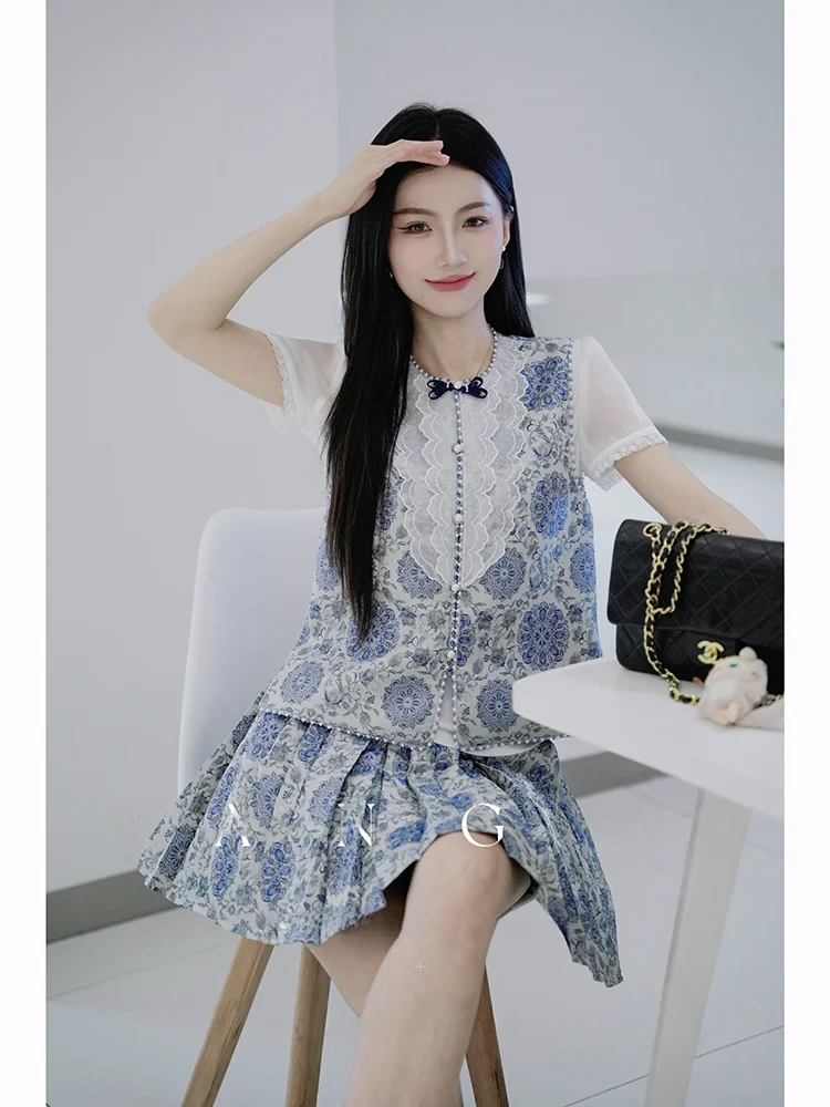 New Chinese Style Women's Half Skirt Set Yang GZ Dali Erhai Floral Patterned Jacket Top And Skirt Ensemble Spring Season
New Chinese Style Women's Half Skirt Set Yang GZ Dali Erhai Floral Patterned Jacket Top And Skirt Ensemble Spring Season