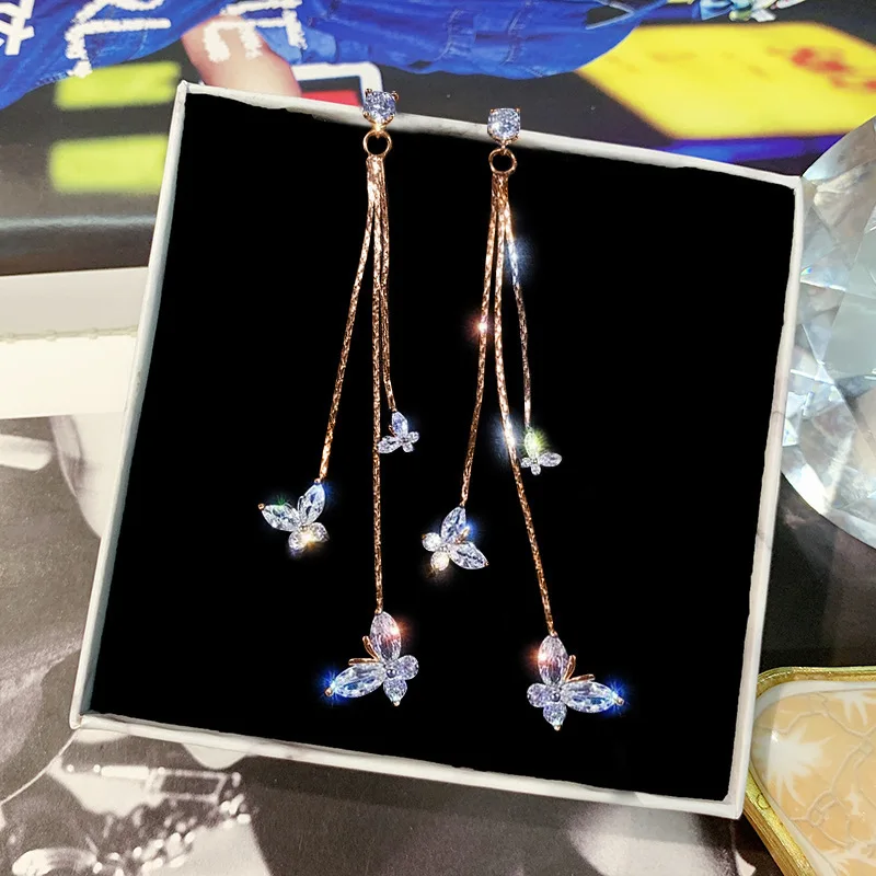 Luxury Trendy Shiny Crystal Butterfly Long Dangle Earrings for Women Exquisite Bride Korea Earring Party Jewelry Accessory Gift
Luxury Trendy Shiny Crystal Butterfly Long Dangle Earrings for Women Exquisite Bride Korea Earring Party Jewelry Accessory Gift