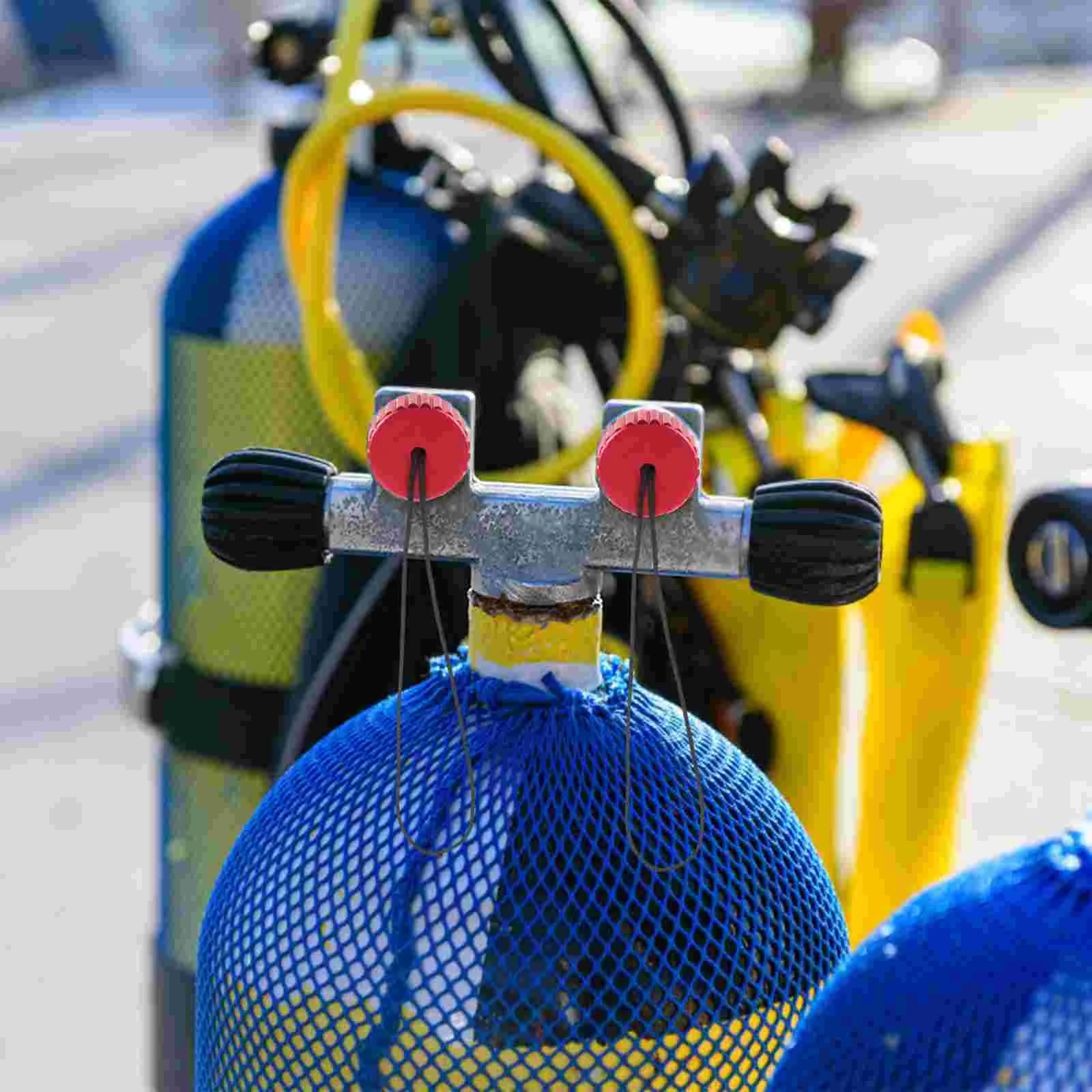 Diving Bottle Dust Cover Valve Cord Cap Dive Tank Regulator Lung Scuba End 6061 Aviation Aluminum Protector Plug
Diving Bottle Dust Cover Valve Cord Cap Dive Tank Regulator Lung Scuba End 6061 Aviation Aluminum Protector Plug