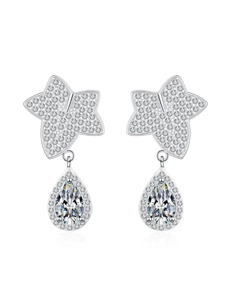 Hot sales 925 silver earrings GRA Certified Moissanite Light luxury Maple Leaf Dripping Stud Earrings Valentine's Day gift
Hot sales 925 silver earrings GRA Certified Moissanite Light luxury Maple Leaf Dripping Stud Earrings Valentine's Day gift