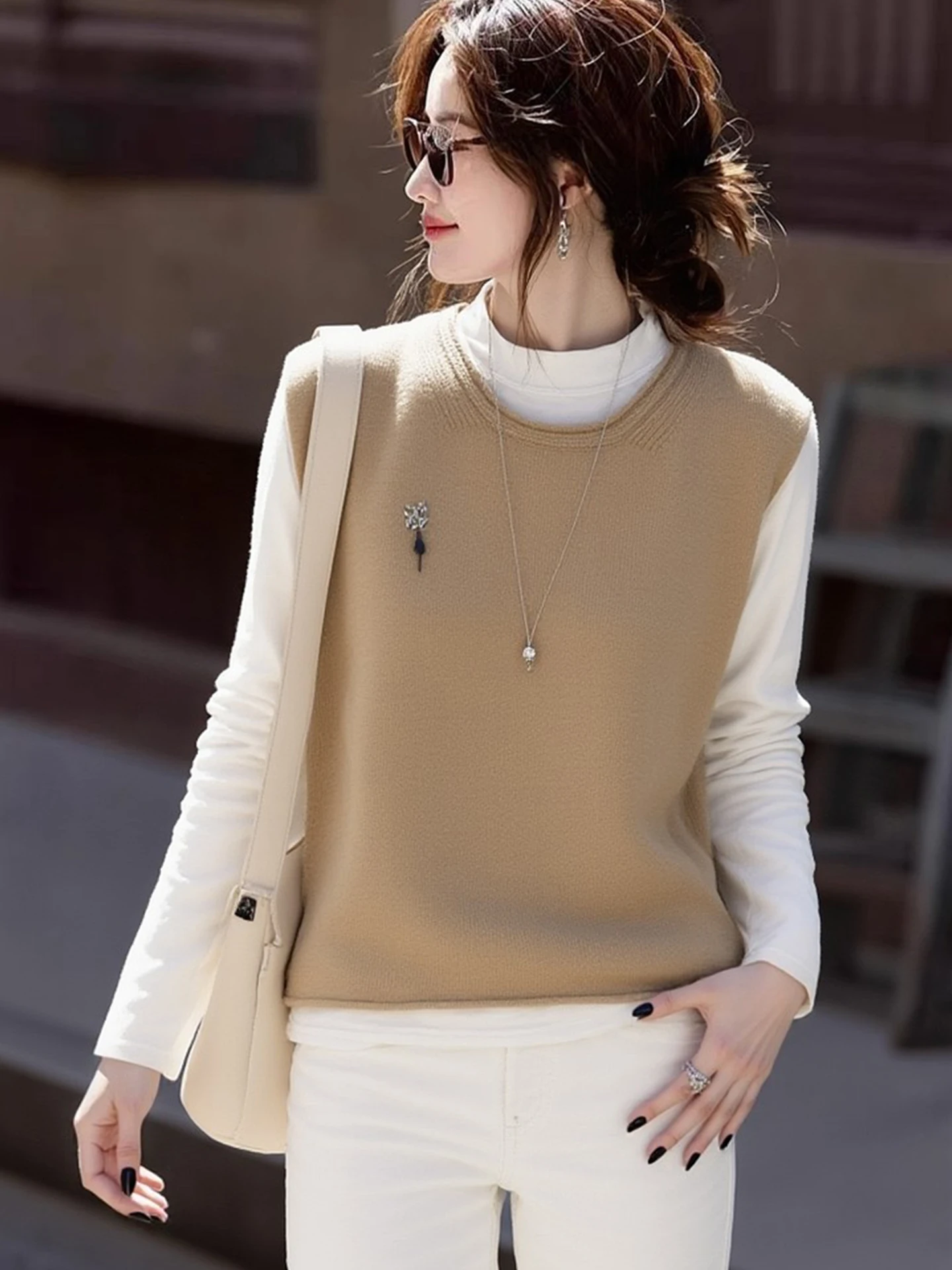 Simple Knitted Vest Women's Outerwear Casual Layering Winter Faion Commute Sle round Ne Loose Fit Color
Simple Knitted Vest Women's Outerwear Casual Layering Winter Faion Commute Sle round Ne Loose Fit Color