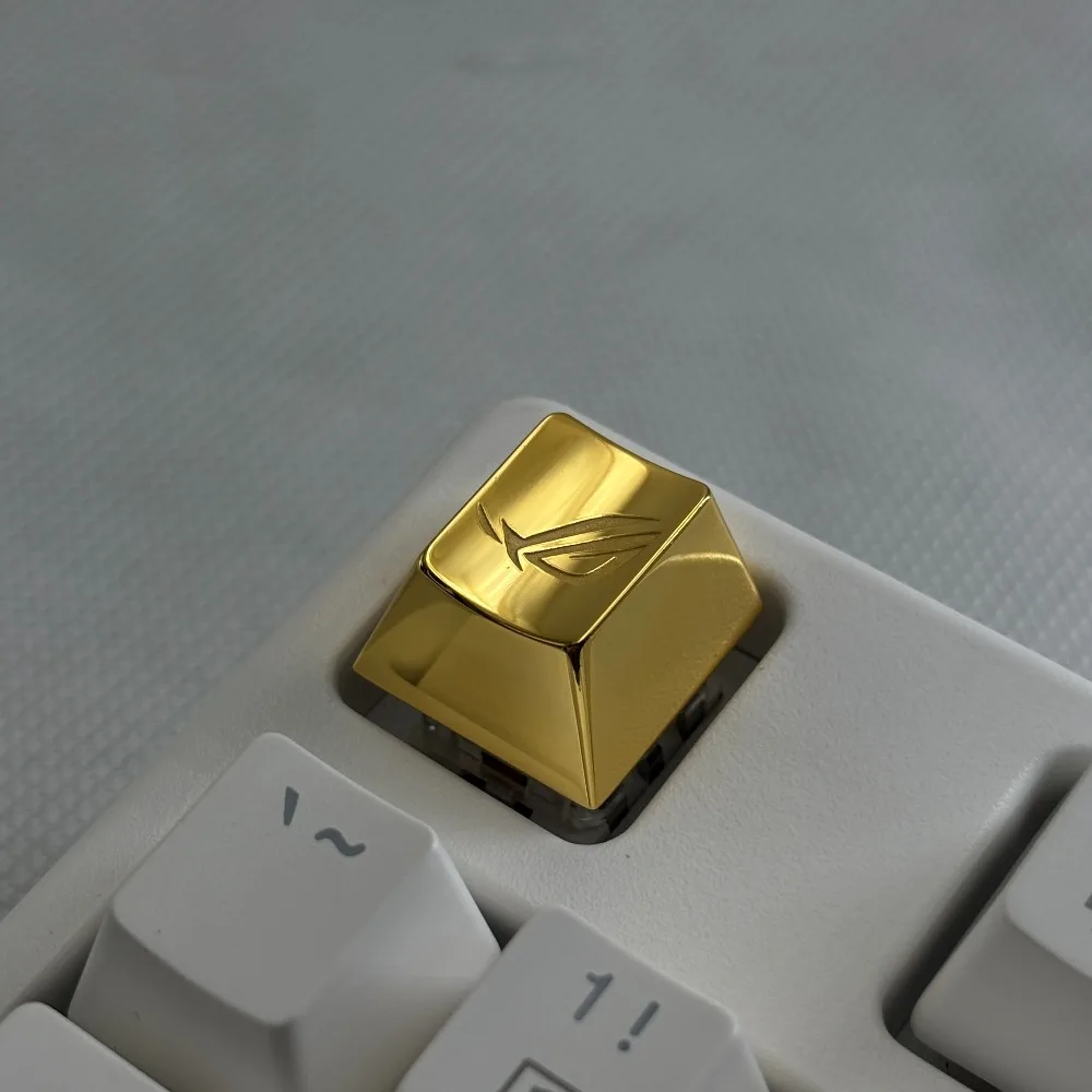 Gilded Metal Keycaps Custom Personality Anode CNC Pure Copper Cherry R4 1U Esc Key Cap for Mechanical Keyboard Game Accessories
Gilded Metal Keycaps Custom Personality Anode CNC Pure Copper Cherry R4 1U Esc Key Cap for Mechanical Keyboard Game Accessories