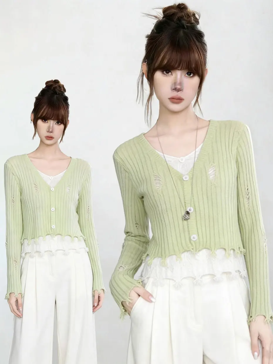 Green Dopamine Fake Two-Piece Knitted Cardigan Women's Outerwear with Strap Short Sweater Top Early Spring Fashion Style
Green Dopamine Fake Two-Piece Knitted Cardigan Women's Outerwear with Strap Short Sweater Top Early Spring Fashion Style