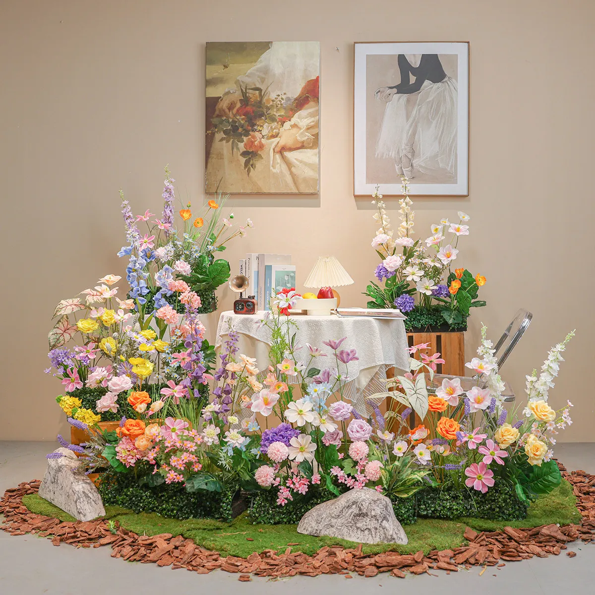 Artificial flowers and green plants for landscaping, floral arrangements, and large-scale indoor simulated plants
Artificial flowers and green plants for landscaping, floral arrangements, and large-scale indoor simulated plants