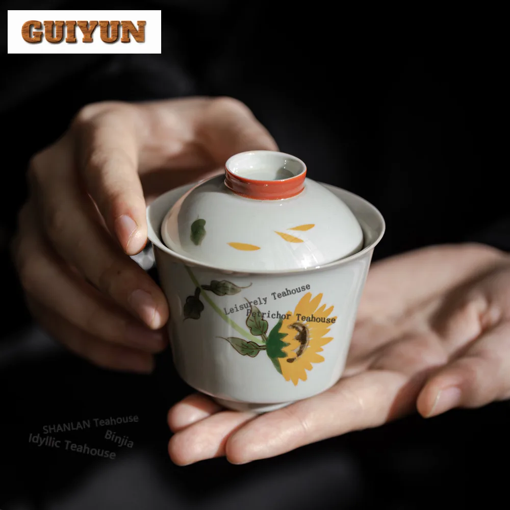 135ml Hand-painted Sunflower Gaiwan Retro Tea Tureen Tea Bowl With Lid Kit Tea Maker Cover Bowl Kung Fu Tea Set Decoration Craft
135ml Hand-painted Sunflower Gaiwan Retro Tea Tureen Tea Bowl With Lid Kit Tea Maker Cover Bowl Kung Fu Tea Set Decoration Craft