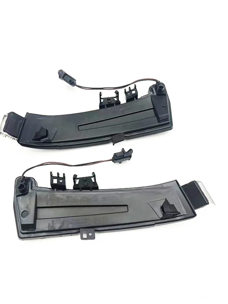 Original A2128106700 A2128106000 Mirror Turn Signals For W204 C180 C200 W212 E200 E250 E300 W221 S280 S300 S320 S350 S400
Original A2128106700 A2128106000 Mirror Turn Signals For W204 C180 C200 W212 E200 E250 E300 W221 S280 S300 S320 S350 S400