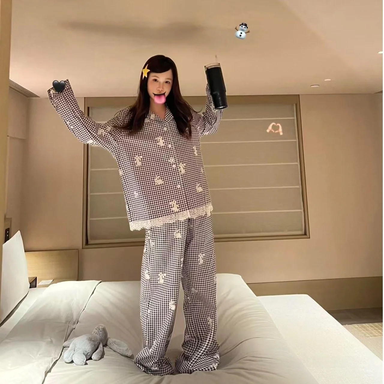 Cute Rabbit Plaid Sleepwear Set Women's Home Clothes Spring Autumn Long Sleeve Cloud Cotton Soft Comfortable Two-Piece Suit
Cute Rabbit Plaid Sleepwear Set Women's Home Clothes Spring Autumn Long Sleeve Cloud Cotton Soft Comfortable Two-Piece Suit