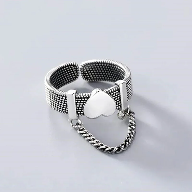 New in 925 Sterling Silver Heart Chain Adjustable Rings For Women Vintage Jewelry Accessories Wholesale
New in 925 Sterling Silver Heart Chain Adjustable Rings For Women Vintage Jewelry Accessories Wholesale