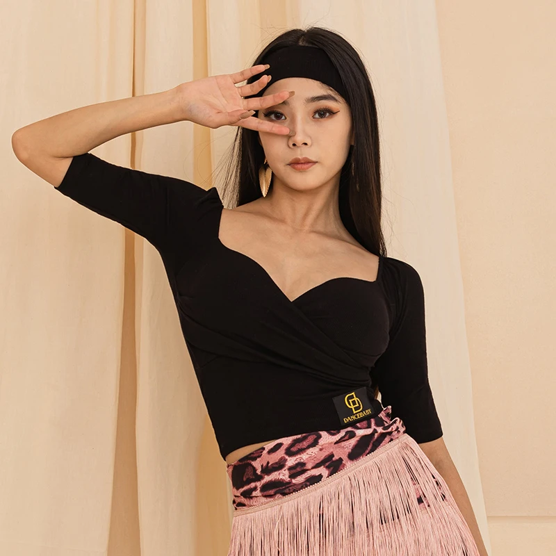 Latin Dance Tops For Women Adult Short Sleeve V-Neck Sexy Shirt Professional Rumba Practice Clothes Samba Salsa Clothes DWY8172
Latin Dance Tops For Women Adult Short Sleeve V-Neck Sexy Shirt Professional Rumba Practice Clothes Samba Salsa Clothes DWY8172