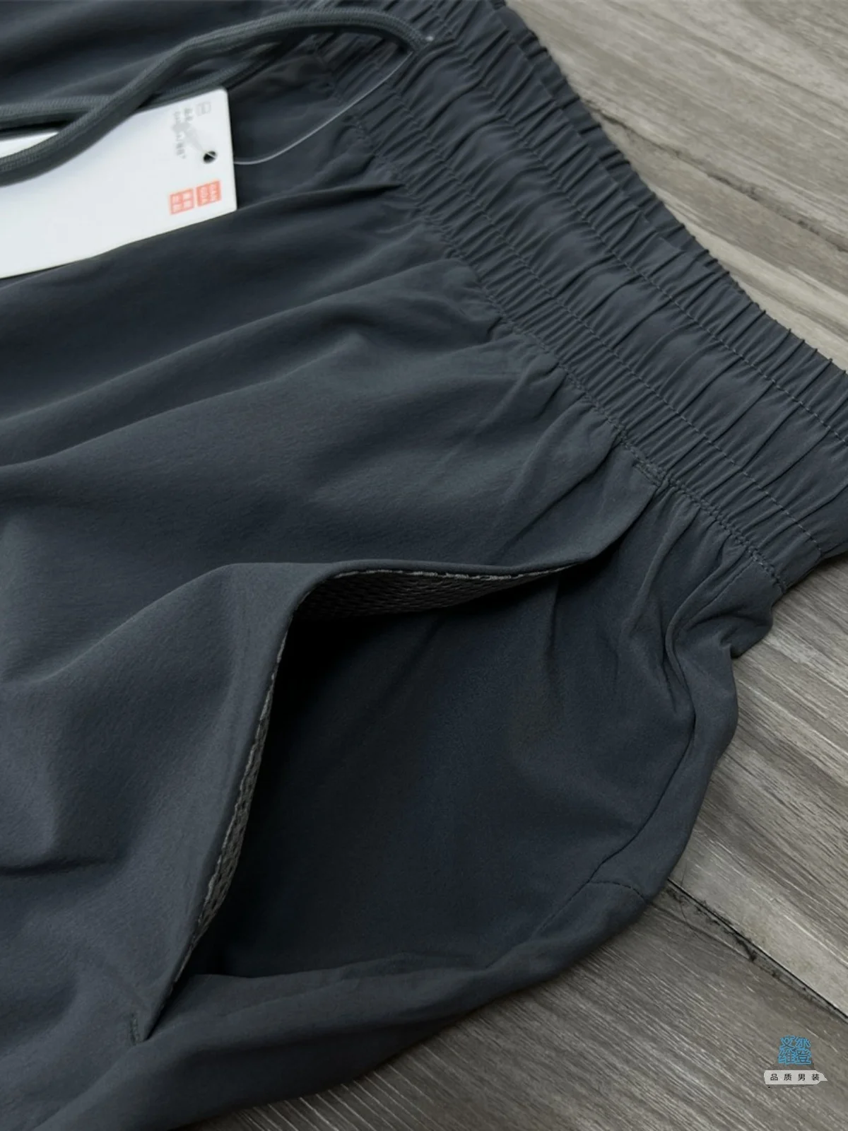 Outdoor Men's Reflective Qui Dry Breathable Five Inch orts Faionable Urban Sle Polyester Fiber Straight Leg Casual Pants
Outdoor Men's Reflective Qui Dry Breathable Five Inch orts Faionable Urban Sle Polyester Fiber Straight Leg Casual Pants