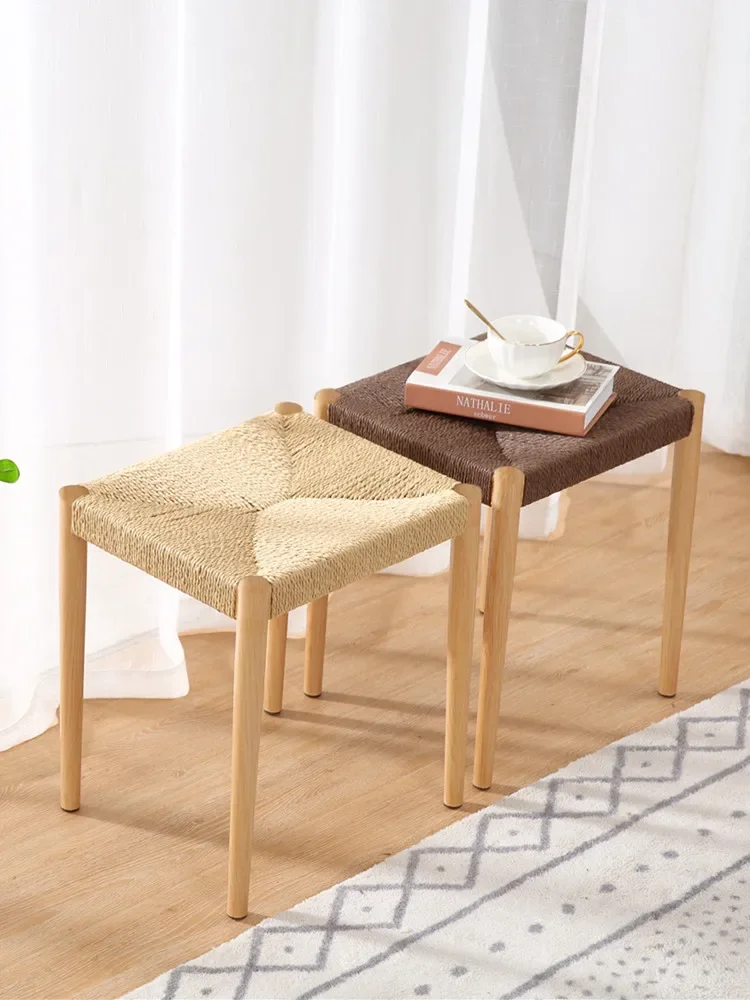 Household hand-woven iron footstool, living room square stool, retro Chinese style children's adult stool, shoe iron chair
Household hand-woven iron footstool, living room square stool, retro Chinese style children's adult stool, shoe iron chair