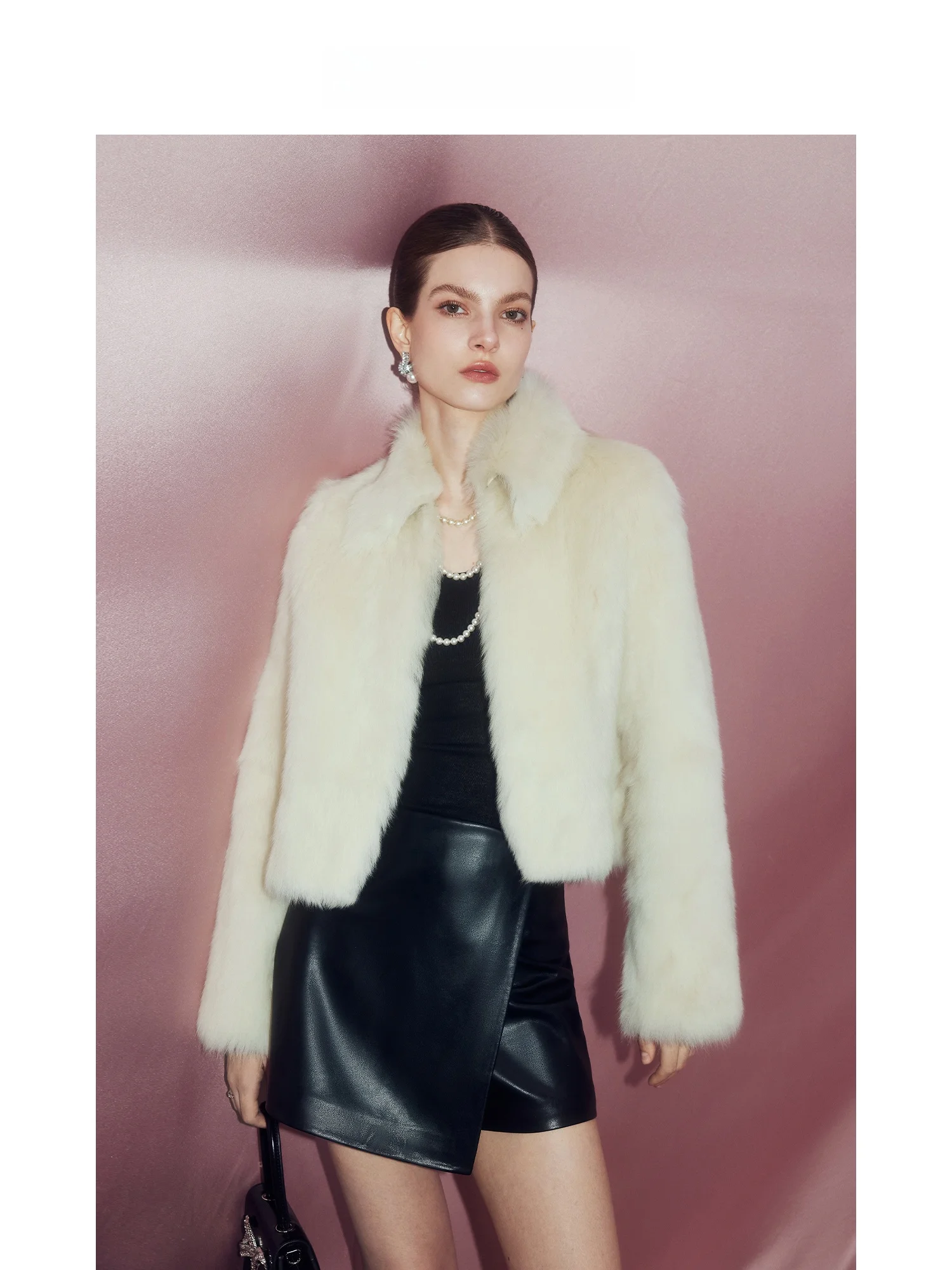 Elegant Short Fur Coat Women's Import Tuscany Collar Leather Jacket Winter Warm Straight Cut Design MandyZhang
Elegant Short Fur Coat Women's Import Tuscany Collar Leather Jacket Winter Warm Straight Cut Design MandyZhang