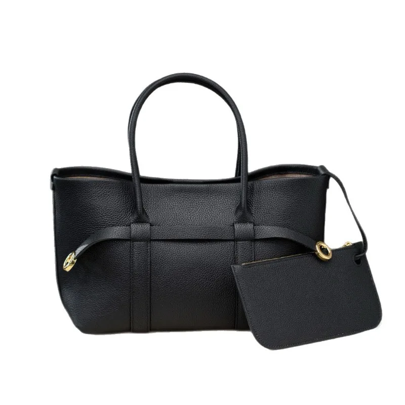 Новая большая сумка 2025: сумка через плечо из натуральной кожи, сумка-мешок, пригородный портфель премиум-класса для работы
Новая большая сумка 2025: сумка через плечо из натуральной кожи, сумка-мешок, пригородный портфель премиум-класса для работы