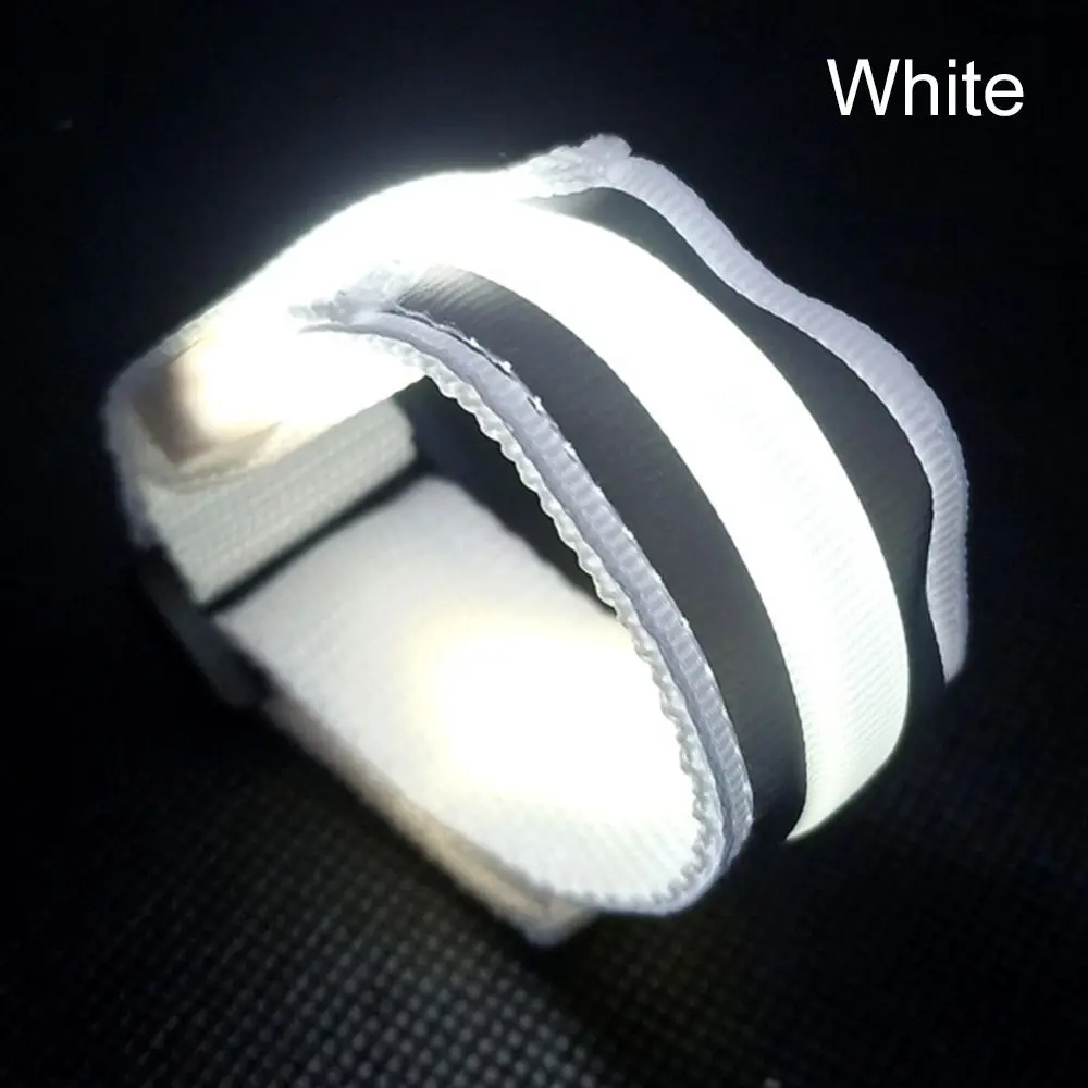 Аксессуары, ремешок на руку, регулируемая батарея, светящаяся повязка на руку, светодиодный светящийся браслет, нарукавная повязка для ночного бега, безопасный светоотражающий ремень
Аксессуары, ремешок на руку, регулируемая батарея, светящаяся повязка на руку, светодиодный светящийся браслет, нарукавная повязка для ночного бега, безопасный светоотражающий ремень