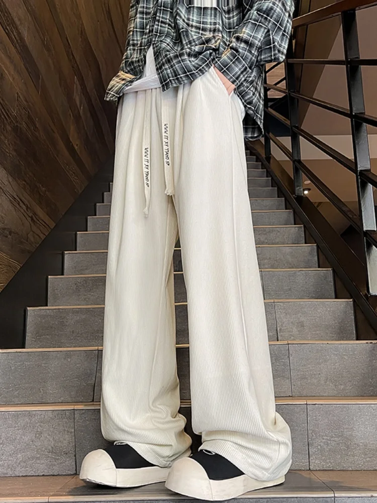 Мужские вельветовые брюки: весенне-осенние, свободные, струящиеся, широкие, повседневные, прямые, длинные, удобные, с эластичным поясом
Мужские вельветовые брюки: весенне-осенние, свободные, струящиеся, широкие, повседневные, прямые, длинные, удобные, с эластичным поясом