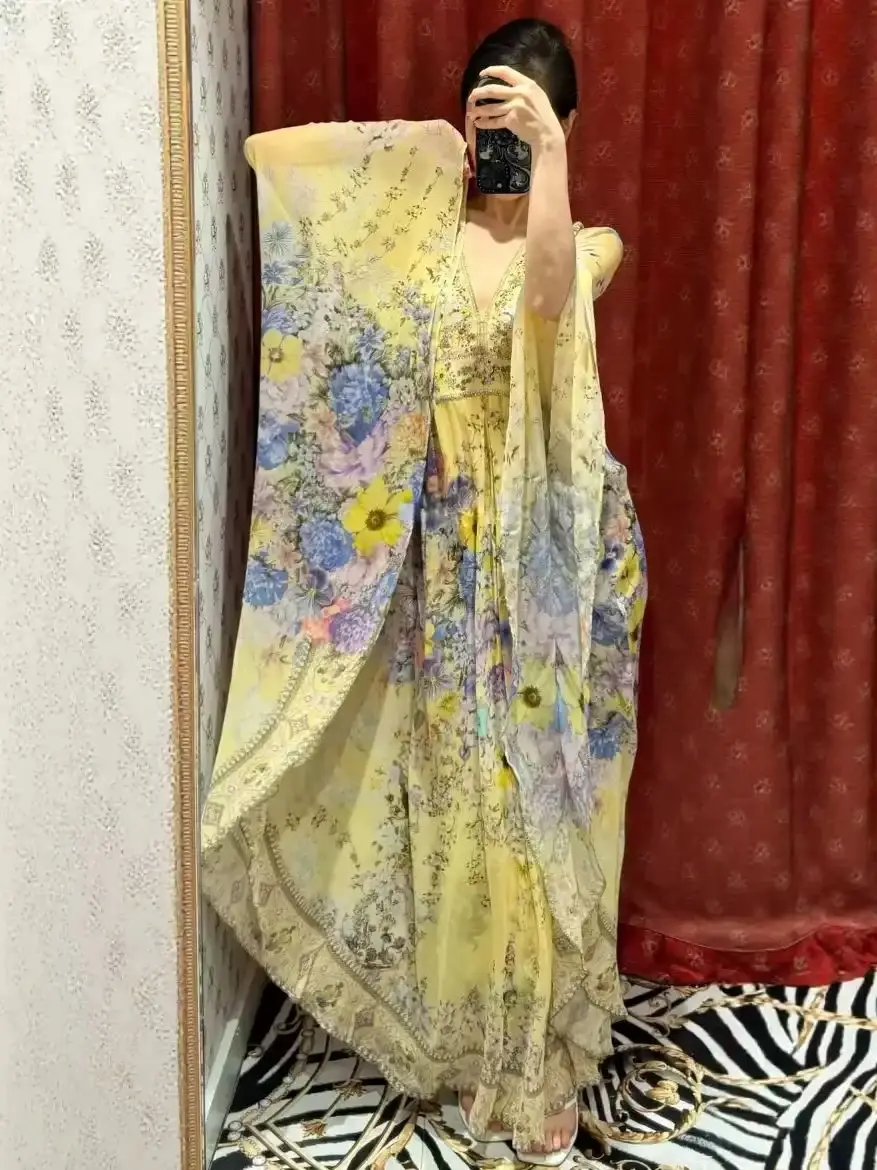 Batwing Sleeve Yellow Robe for Women Crystal Beaded Flower Print V-Neck Lace-up Waist Loose Ladies Silk Maxi Dress
Batwing Sleeve Yellow Robe for Women Crystal Beaded Flower Print V-Neck Lace-up Waist Loose Ladies Silk Maxi Dress
