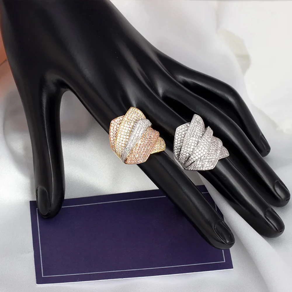 JEWEL 2024 New Style Luxury Design High Quality Micro Paved AAA+ Cubic Zirconia For Women Wedding Party Gift
JEWEL 2024 New Style Luxury Design High Quality Micro Paved AAA+ Cubic Zirconia For Women Wedding Party Gift