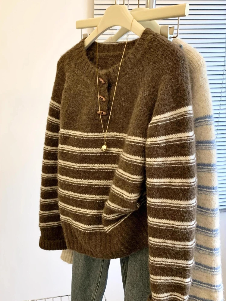 Fashion Vintage Pullovers Long Sleeve Striped Contrast Color Lazy Style Knit Tops 2025 Autumn Winter Sweaters Women's Clothing
Fashion Vintage Pullovers Long Sleeve Striped Contrast Color Lazy Style Knit Tops 2025 Autumn Winter Sweaters Women's Clothing