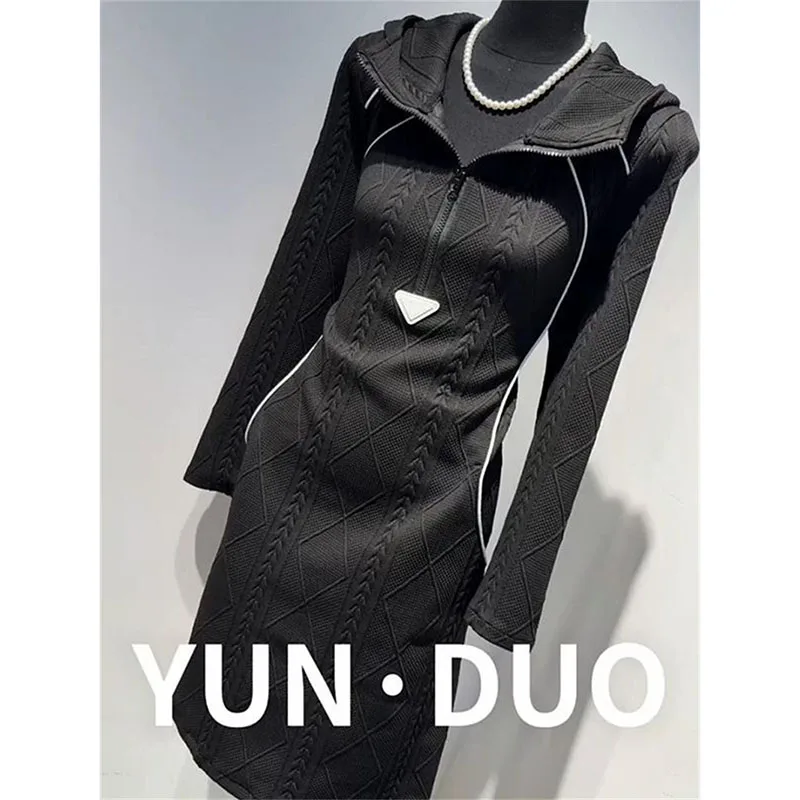 Новое модное платье-жакет на молнии из жаккарда с капюшоном, весна-осень 2026, с длинным рукавом, черное, женское
Новое модное платье-жакет на молнии из жаккарда с капюшоном, весна-осень 2026, с длинным рукавом, черное, женское