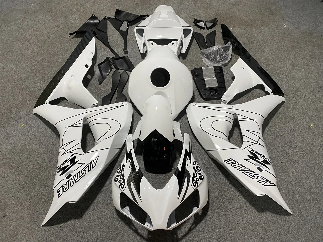 Обтекатель мотоцикла подходит для CBR1000RR 06-07 CBR1000 2006 2007, обтекатель кузова, черный, белый цвет, корпус мотоцикла
Обтекатель мотоцикла подходит для CBR1000RR 06-07 CBR1000 2006 2007, обтекатель кузова, черный, белый цвет, корпус мотоцикла