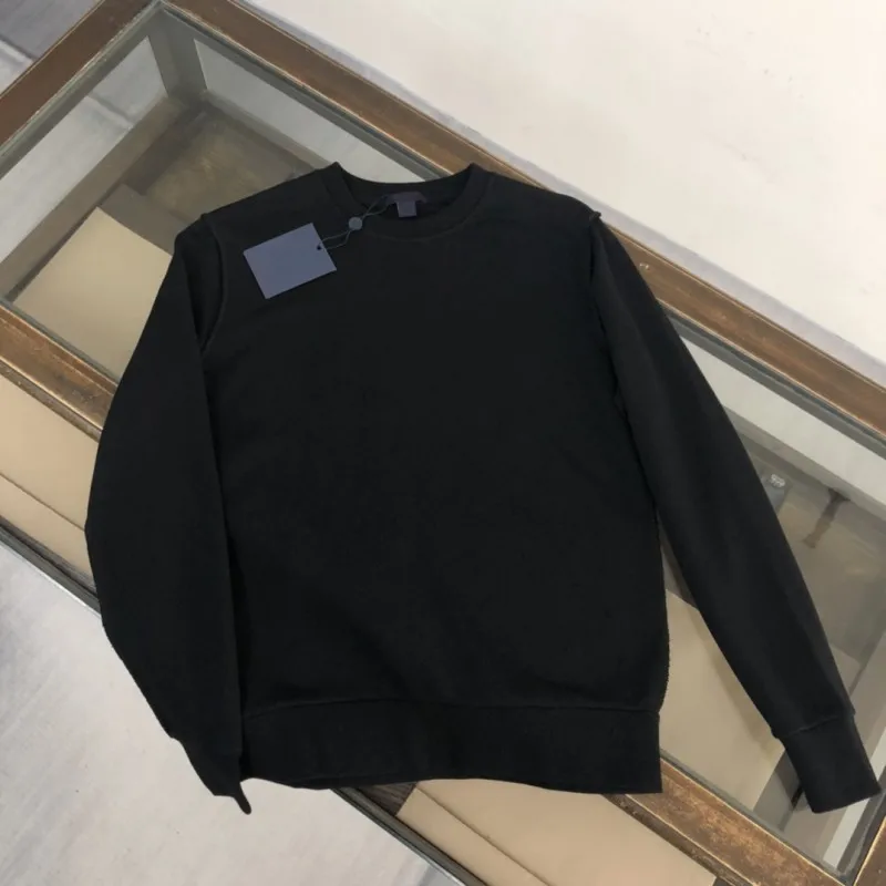 Spring and Autumn Men and women Round neck Long sleeve T-shirt Y2K embroidery printing fallow comfort fashion movement T-shirt
Spring and Autumn Men and women Round neck Long sleeve T-shirt Y2K embroidery printing fallow comfort fashion movement T-shirt