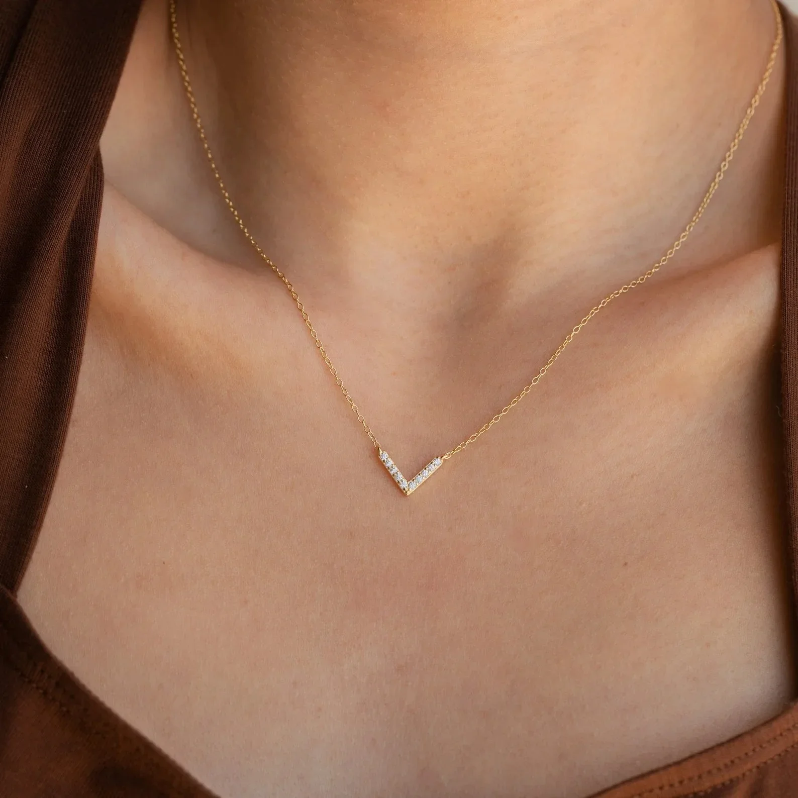 New Simple V NecklaceWomen Fashion Jewelry Initial Necklaces Stainless Steel Neckalce Friendship Gifts
New Simple V NecklaceWomen Fashion Jewelry Initial Necklaces Stainless Steel Neckalce Friendship Gifts
