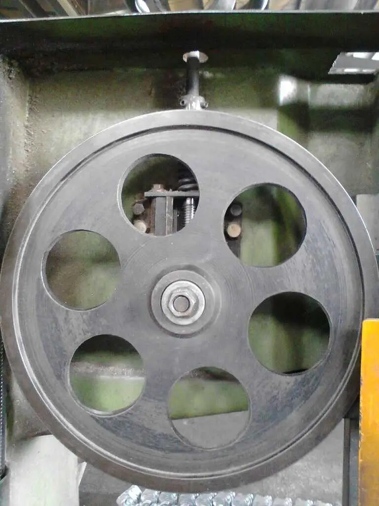 Upper Lower Band Saw Pulley S360 S400 Vertical Band Saw Drive Driven Wheel Replacement Parts
Upper Lower Band Saw Pulley S360 S400 Vertical Band Saw Drive Driven Wheel Replacement Parts