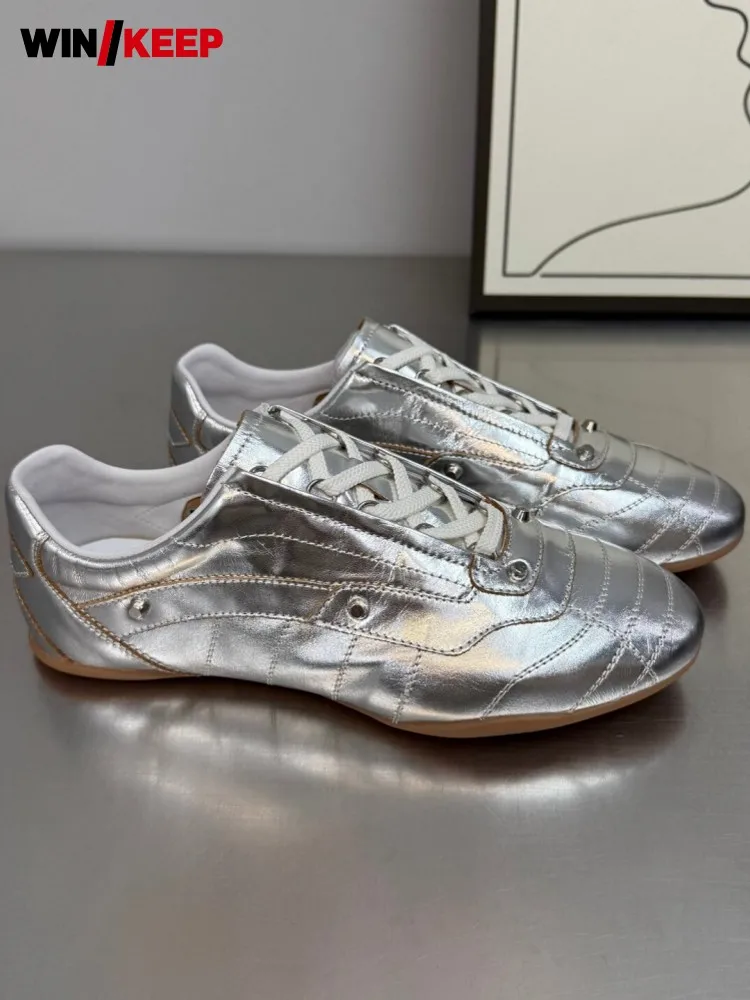 Women Outside Flats Jogging Sneakers Low Cut Lace Up Cowhide Genuine Leather Running Shoes Light Weight Antiskid Sports Trainers
Women Outside Flats Jogging Sneakers Low Cut Lace Up Cowhide Genuine Leather Running Shoes Light Weight Antiskid Sports Trainers