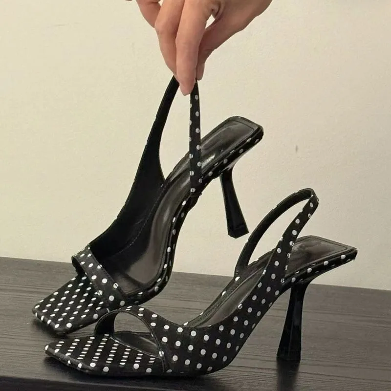 2026 Fashion Stylish Slip-On High Heels Sandals Women's Summer New Style Square-Toe Elegant Multi-Functional Shoes
2026 Fashion Stylish Slip-On High Heels Sandals Women's Summer New Style Square-Toe Elegant Multi-Functional Shoes