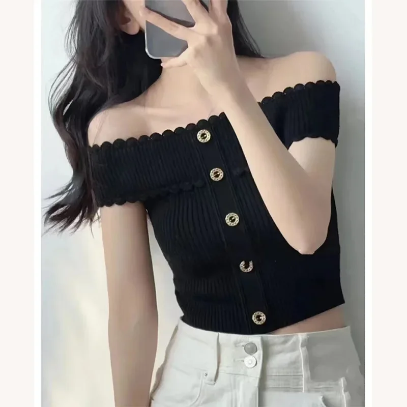 White or Black Women Knit Short Sweater Slash Neck Off-shoulder Female Spring 2024 Temperament Knitwear Pullover with Buttons
White or Black Women Knit Short Sweater Slash Neck Off-shoulder Female Spring 2024 Temperament Knitwear Pullover with Buttons
