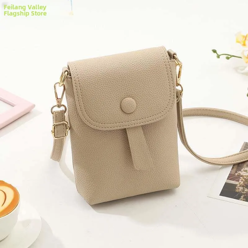 Soft Leather Mobile Phone Bag Women's Crossbody Bag Summer Walking Versatile Small Bag Fashionable New 2026 Model
Soft Leather Mobile Phone Bag Women's Crossbody Bag Summer Walking Versatile Small Bag Fashionable New 2026 Model