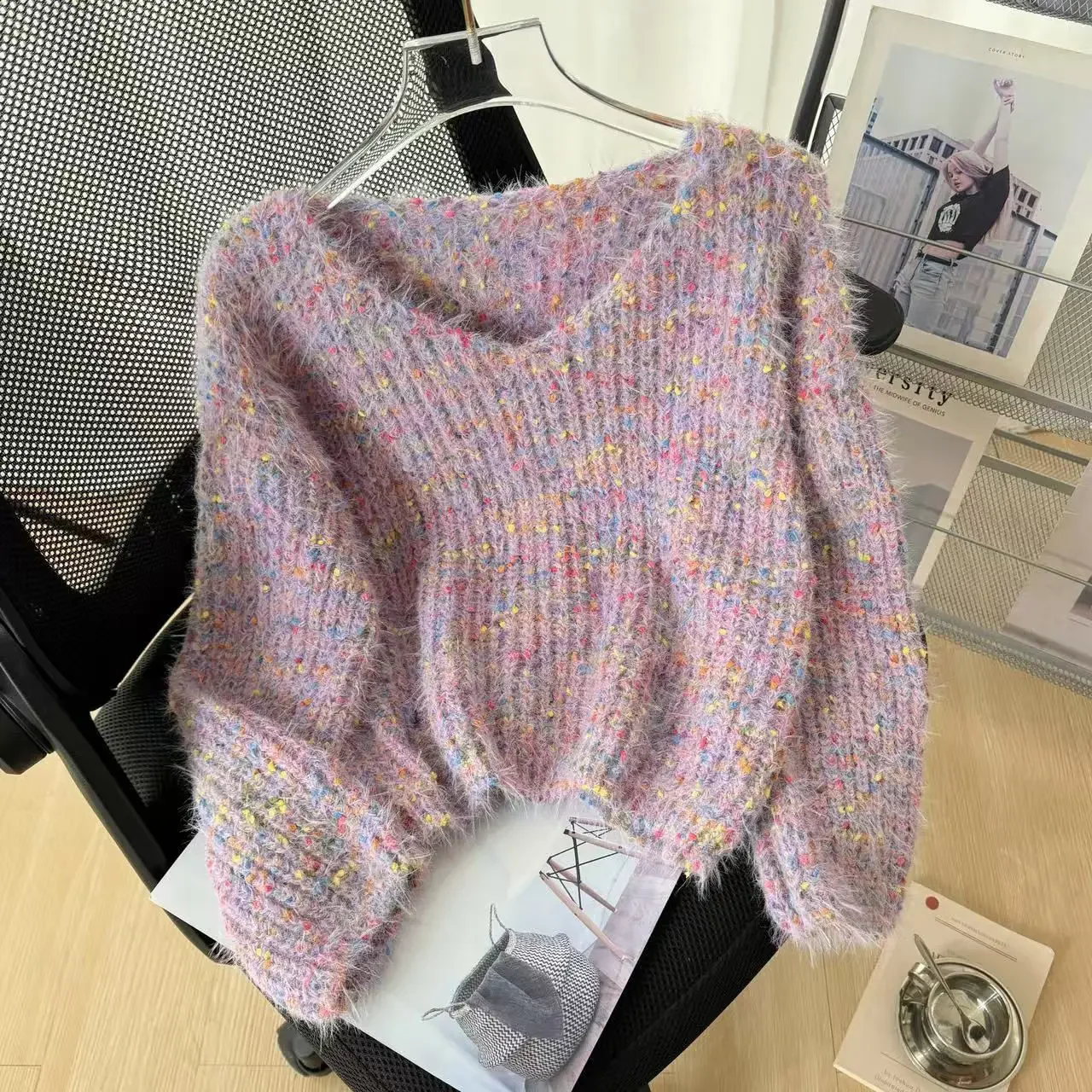 Autumn Winter Knitted Sweater Soft Lazy Pullover Women V-neck Long Sleeve Short Tops Vintage Harajuku Fluffy Knit Coat Sweater
Autumn Winter Knitted Sweater Soft Lazy Pullover Women V-neck Long Sleeve Short Tops Vintage Harajuku Fluffy Knit Coat Sweater