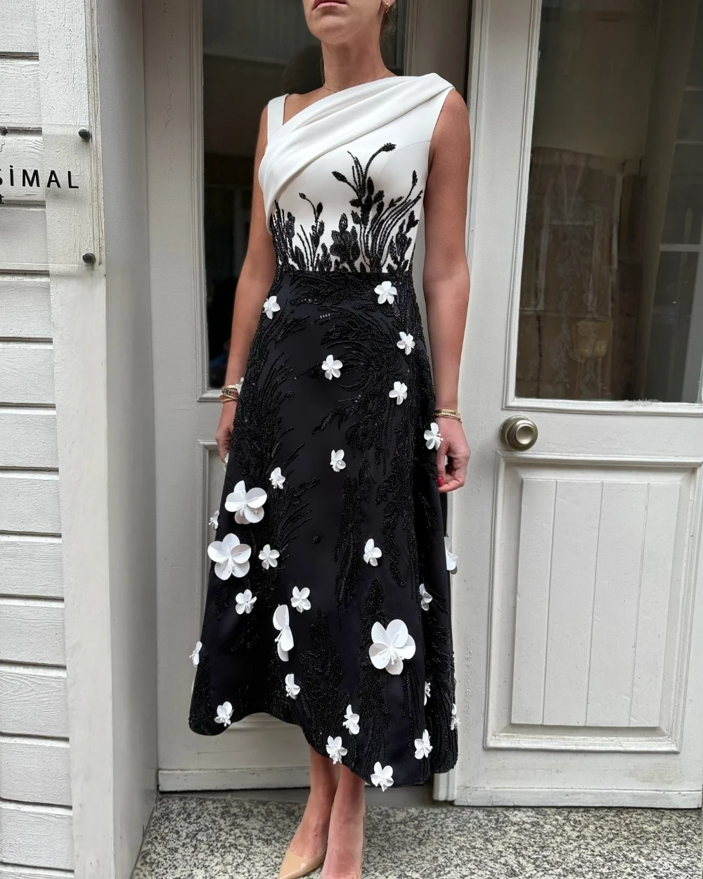 Customized Charmeuse Pleat Applique A-line One-shoulder Midi Dresses Bespoke Occasion Classic Modern Style
Customized Charmeuse Pleat Applique A-line One-shoulder Midi Dresses Bespoke Occasion Classic Modern Style