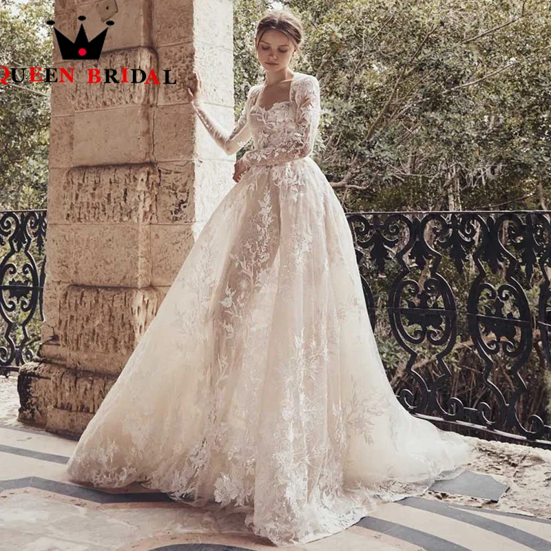 Long Sleeve Elegant Appliques Wedding Dress 2023 Sweetheart Illusion Floor Length Bridal Ball Gowns Robe De Mariée Custom C40X
Long Sleeve Elegant Appliques Wedding Dress 2023 Sweetheart Illusion Floor Length Bridal Ball Gowns Robe De Mariée Custom C40X