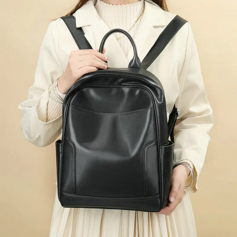 Genuine Leather Small Backpack Men Women Backpack Real Leather Fashion First Layer Cowhide Lady Backpack Luxury 2024 Designer
Genuine Leather Small Backpack Men Women Backpack Real Leather Fashion First Layer Cowhide Lady Backpack Luxury 2024 Designer