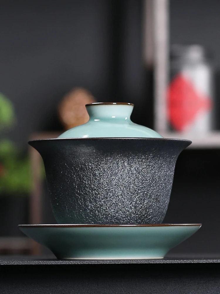 Handmade Ceramic Qingbaijiang Tea Cup Vintage Style Gongfu Tea Set Single Bowl for Brewing Tea Home Use Dining Tableware
Handmade Ceramic Qingbaijiang Tea Cup Vintage Style Gongfu Tea Set Single Bowl for Brewing Tea Home Use Dining Tableware