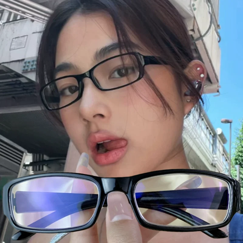 Japanese Retro Square Small Clear Glasses For Man Women's Anti Blue Light Glasses Frame Girls New Fashion y2k Style Eyeglasses
Japanese Retro Square Small Clear Glasses For Man Women's Anti Blue Light Glasses Frame Girls New Fashion y2k Style Eyeglasses