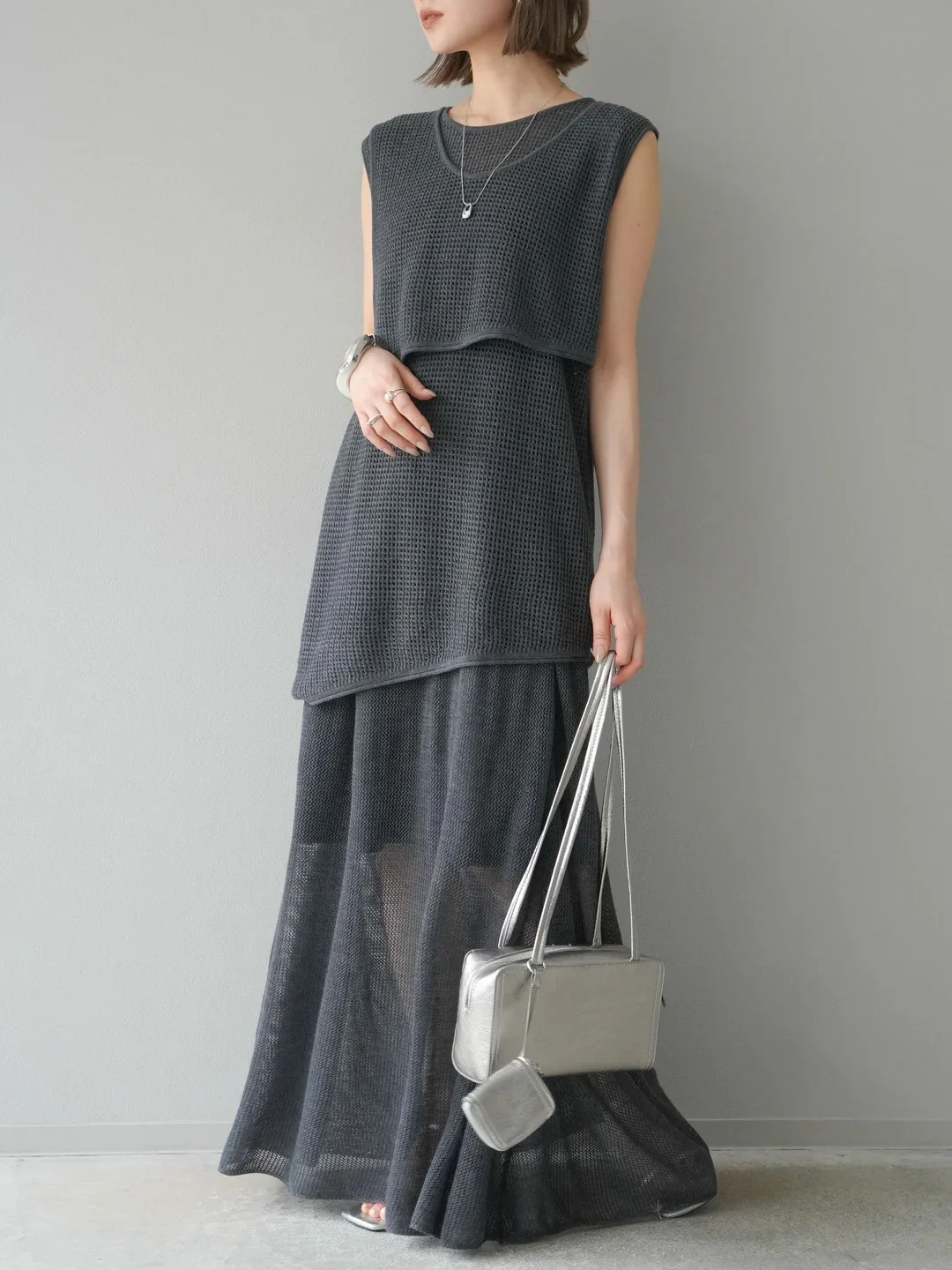 Women's Summer Knitted Svel Vest And Hollow out Long Skirt Two-Piece Set Polyester Fiber round Ne ort Sve
Women's Summer Knitted Svel Vest And Hollow out Long Skirt Two-Piece Set Polyester Fiber round Ne ort Sve