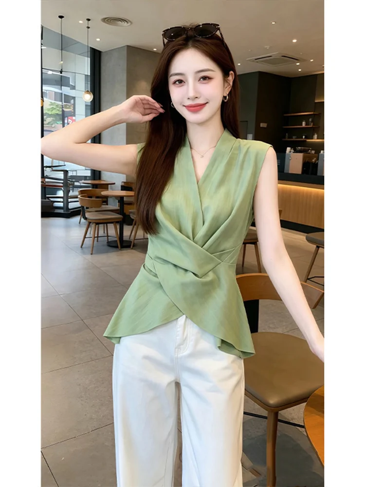 Fashionable Sleeveless V-Neck Cross Waist Slimming Top Women's Summer New Style Casual Style Breathable Comfortable Skin-Frie...
Fashionable Sleeveless V-Neck Cross Waist Slimming Top Women's Summer New Style Casual Style Breathable Comfortable Skin-Frie...