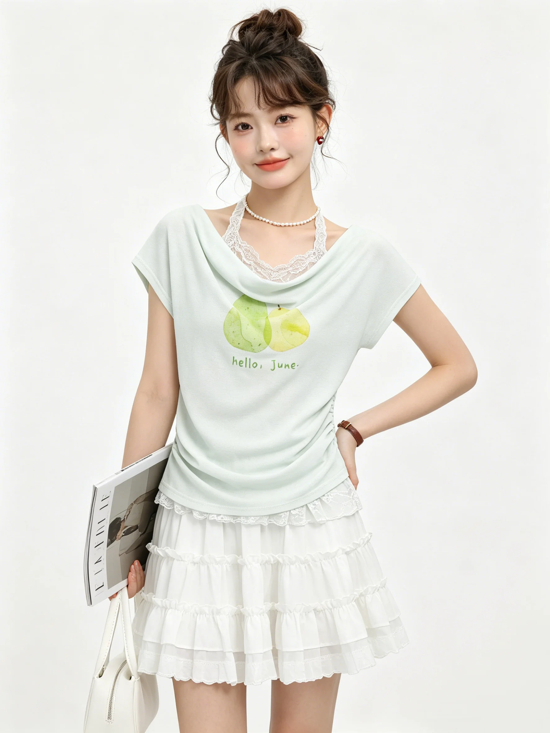 Spring Summer Lace Halter Neck Slim Fit T-Shirt Short Sleeve Korean Style Fashion Set Women's Breathable Casual Wear
Spring Summer Lace Halter Neck Slim Fit T-Shirt Short Sleeve Korean Style Fashion Set Women's Breathable Casual Wear