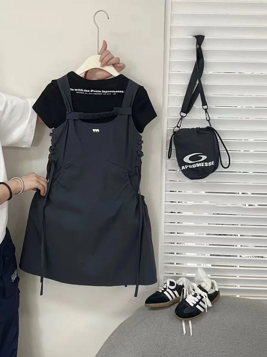 Girls Summer Fashionable Long Dress Child Strap Thin Model Korean Style Midi Skirt Lightweight Clothing Child's Outfit
Girls Summer Fashionable Long Dress Child Strap Thin Model Korean Style Midi Skirt Lightweight Clothing Child's Outfit